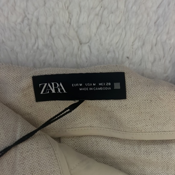Zara Beige Pants - Picture 2 of 2